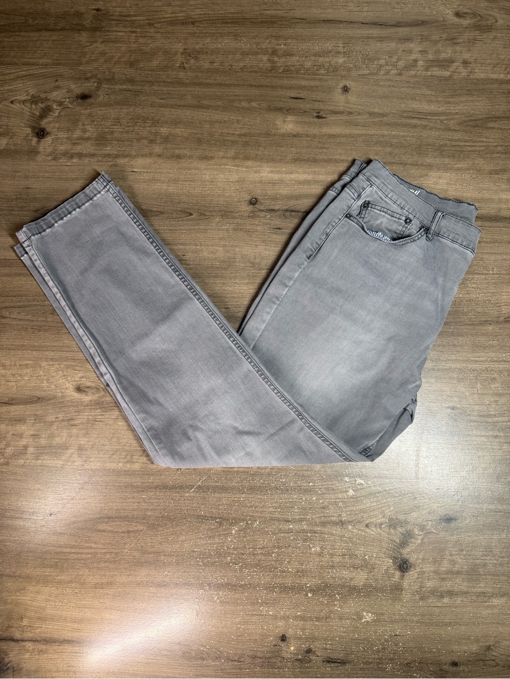 Mugsy Jeans Mens 38x32 Beans Flex Stretch Gray Denim Pants Slim Straight